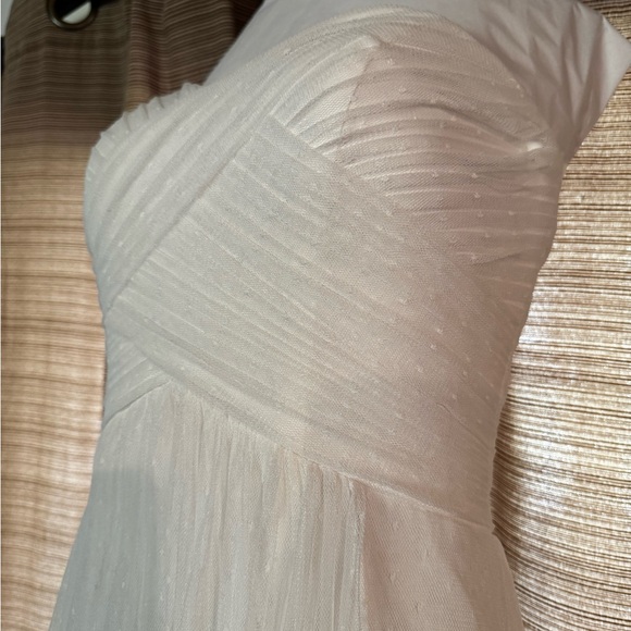 Galina | David’s Bridal Swiss Dot Sweetheart Strapless Wedding Gown Dress - Picture 7 of 9